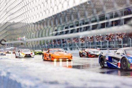 El Gran Premio Panamá 2026 reunió en un mismo escenario tres categorías de alto nivel: el GT Challenge de las Américas, el TCR Panamá Copa Davivienda en su segunda temporada y el torneo local de Súper Turismo. | Foto: Cortesía